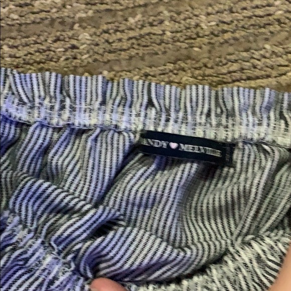 Off the shoulder shirt - Picture 2 of 5